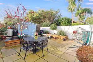 Photo 19- click for photo gallery